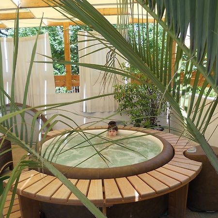 Apartment Teuta ザダル エクステリア 写真